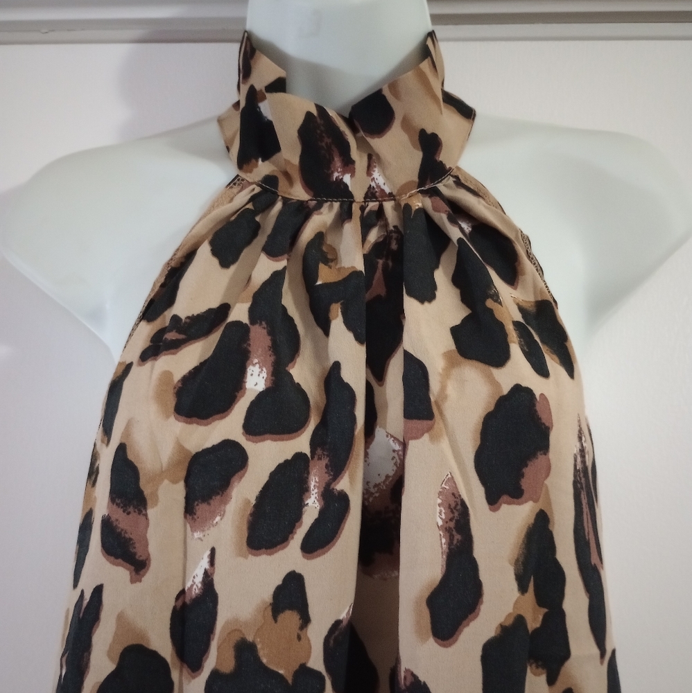 🆕⛱️Leopard Print Halter-Style Top - Picture 7 of 8